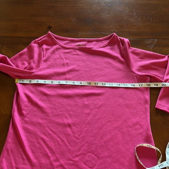 L.L. Bean Bright Pink Supima Cotton Knit Top Woman Size Small Pullover - Picture 6 of 7